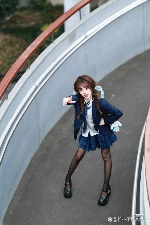 林下_