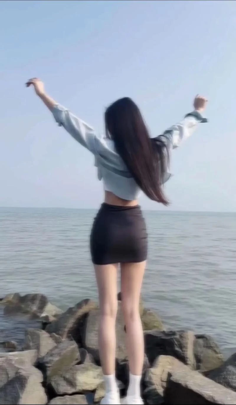 月拌梨花