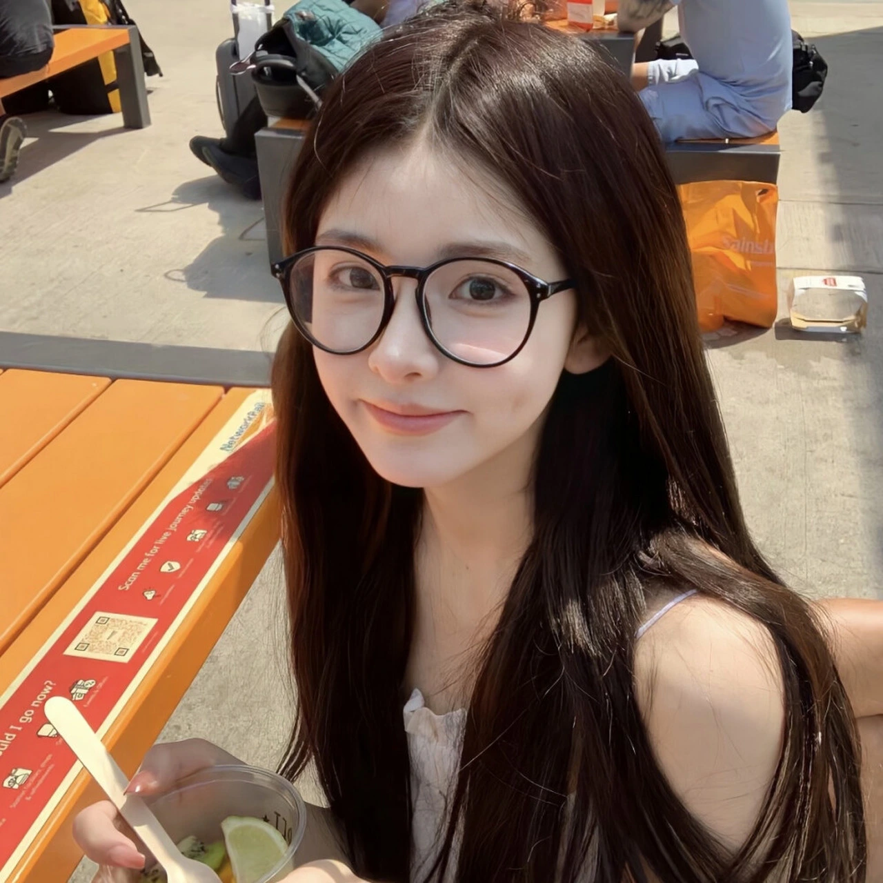 叶蓝鸢