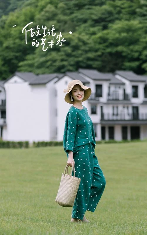 加冰茉莉奶绿