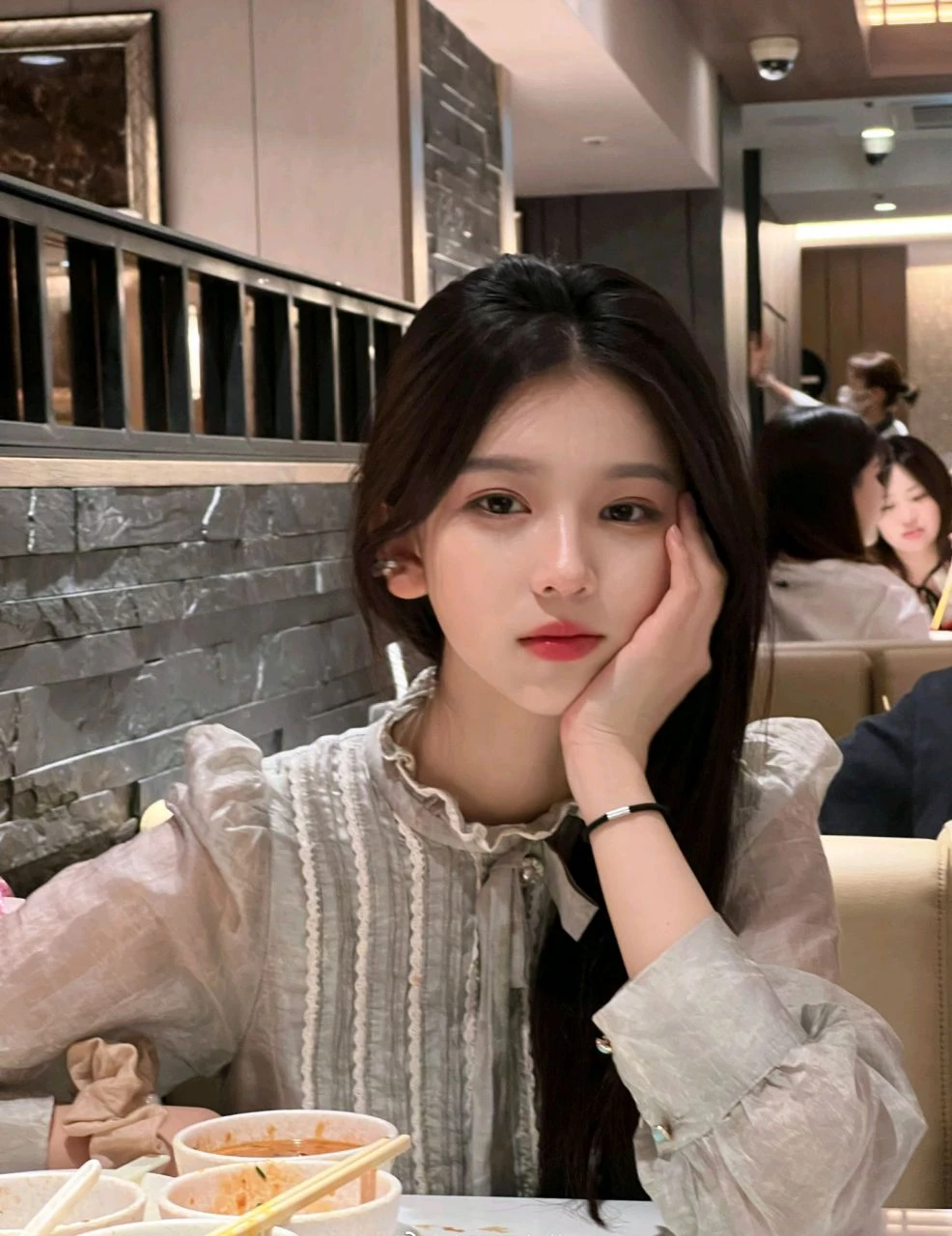 王思懿因演潘金莲婚姻破裂 如今她后悔吗
