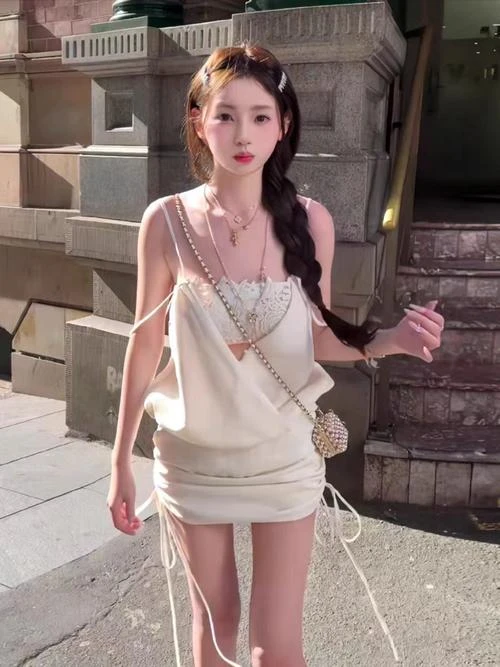 左洵