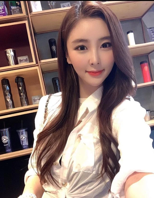 蜜桃柠檬茶