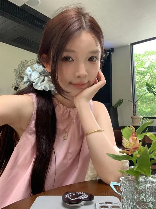 梁朝伟如何用极简表演成就影帝？盘点他的经典角色