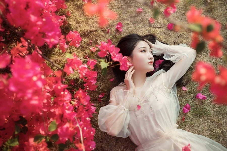 东遥