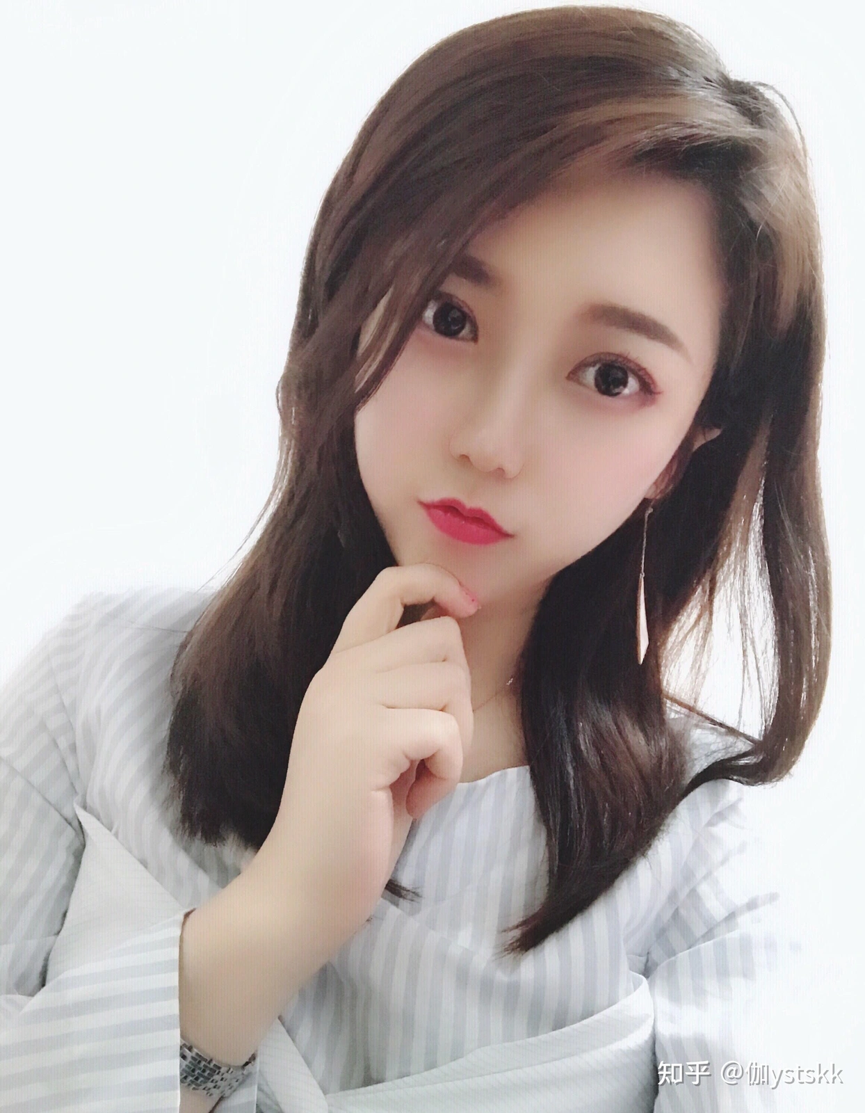 张思思
