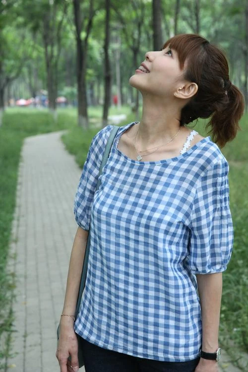 从此菌不早朝