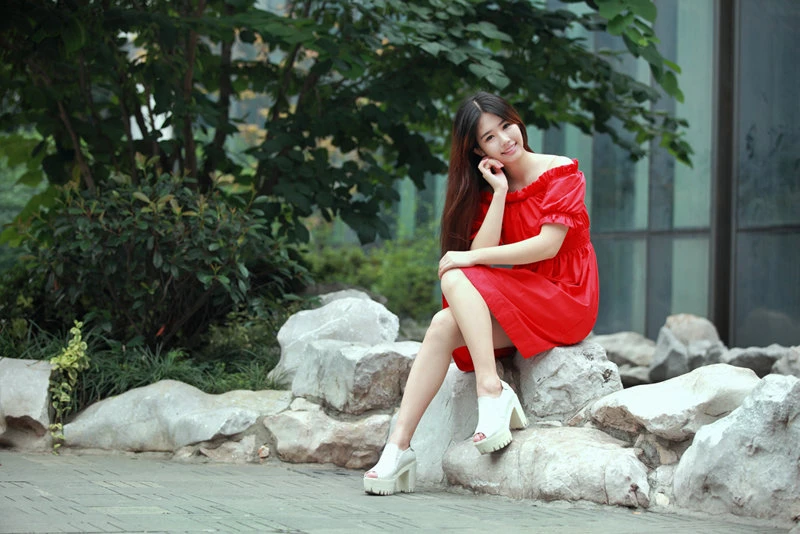 剧中男女主互动的搞笑场景