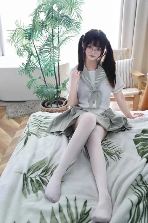 游千夏