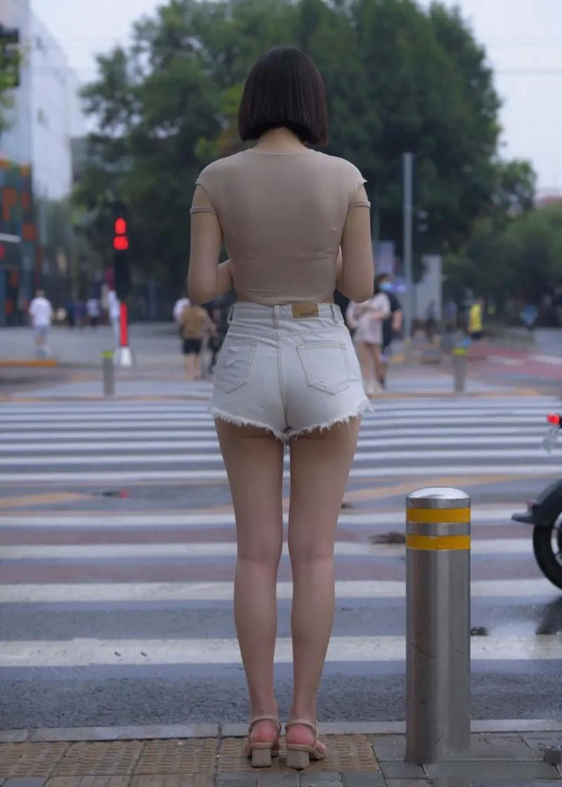 画桥东畔