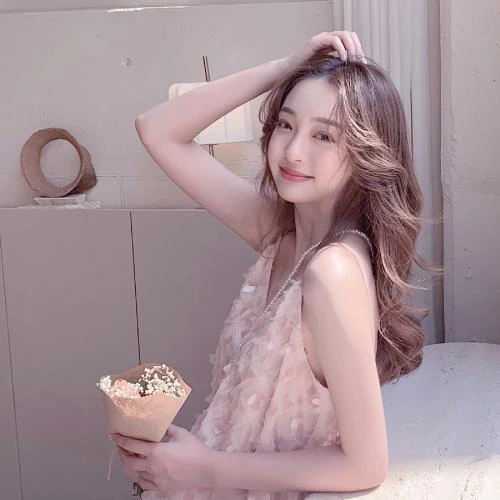 绿眼的兔子