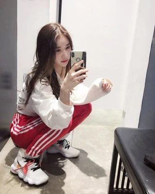 若铃鬼怀QAQ
