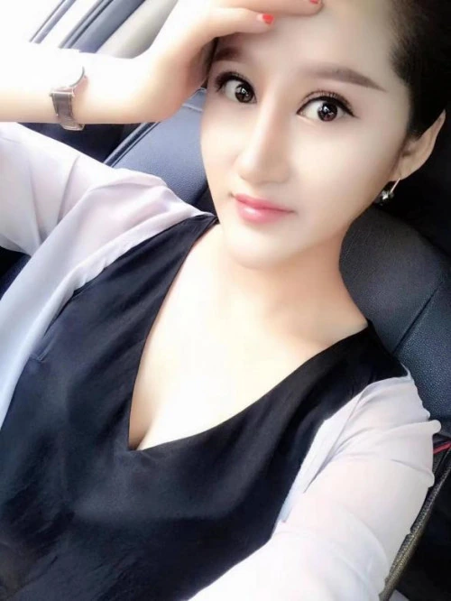 爱睡觉的江楼