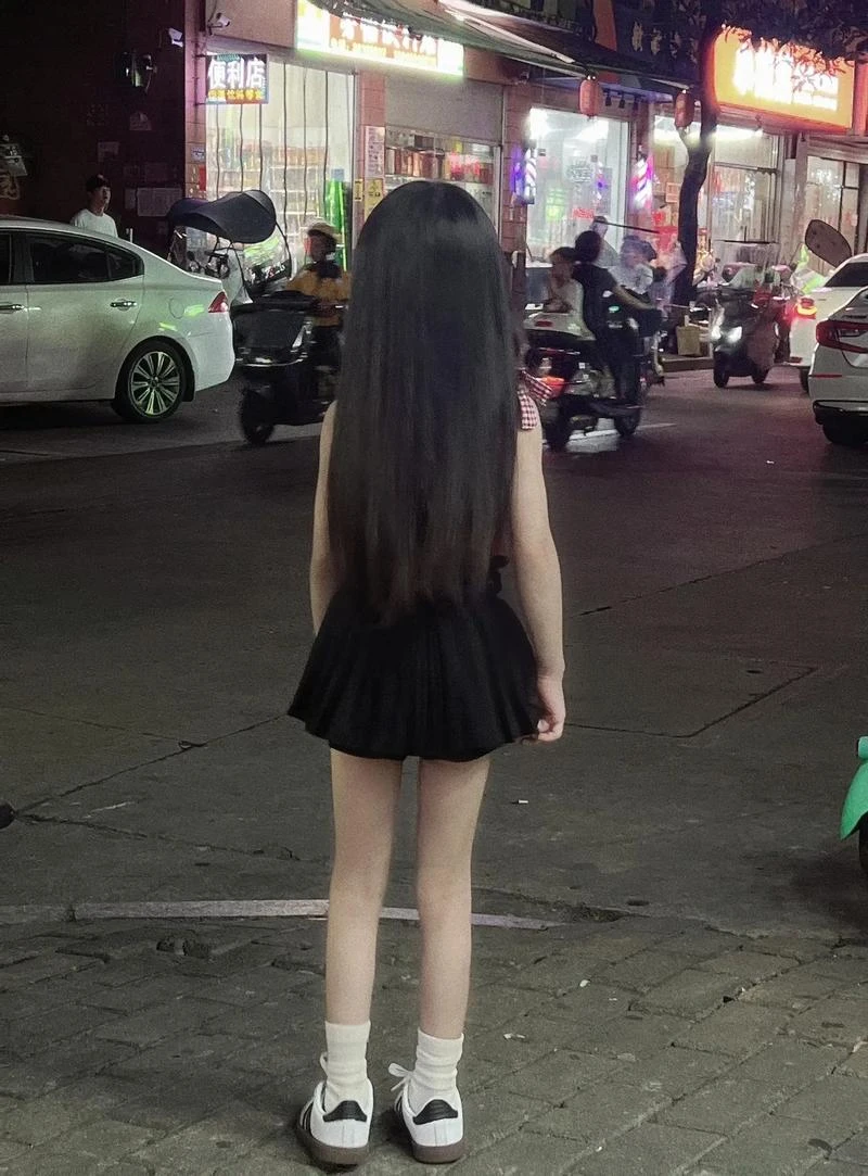 玉间青