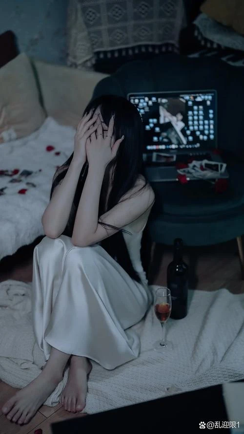 知玖奕