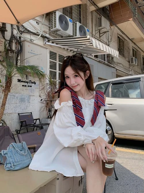 纸醉金安
