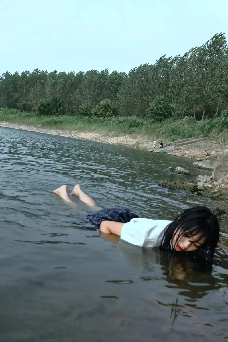 京西裏
