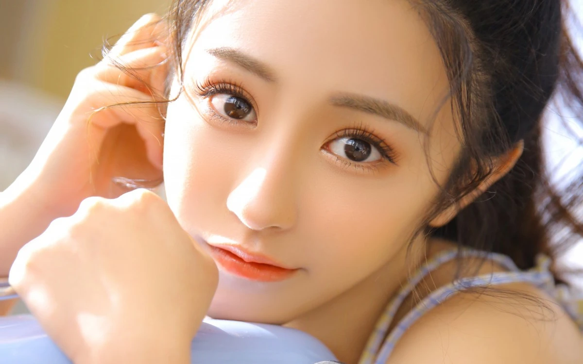 薄脆玻璃灯