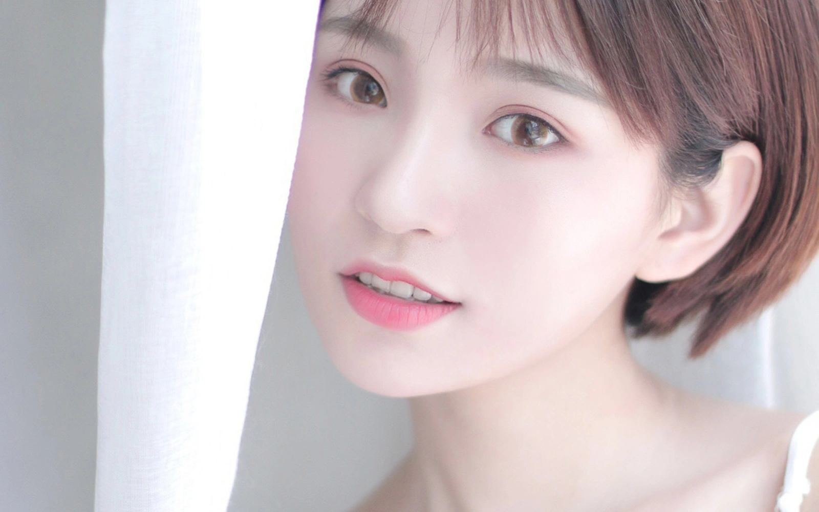 盛琥珀光
